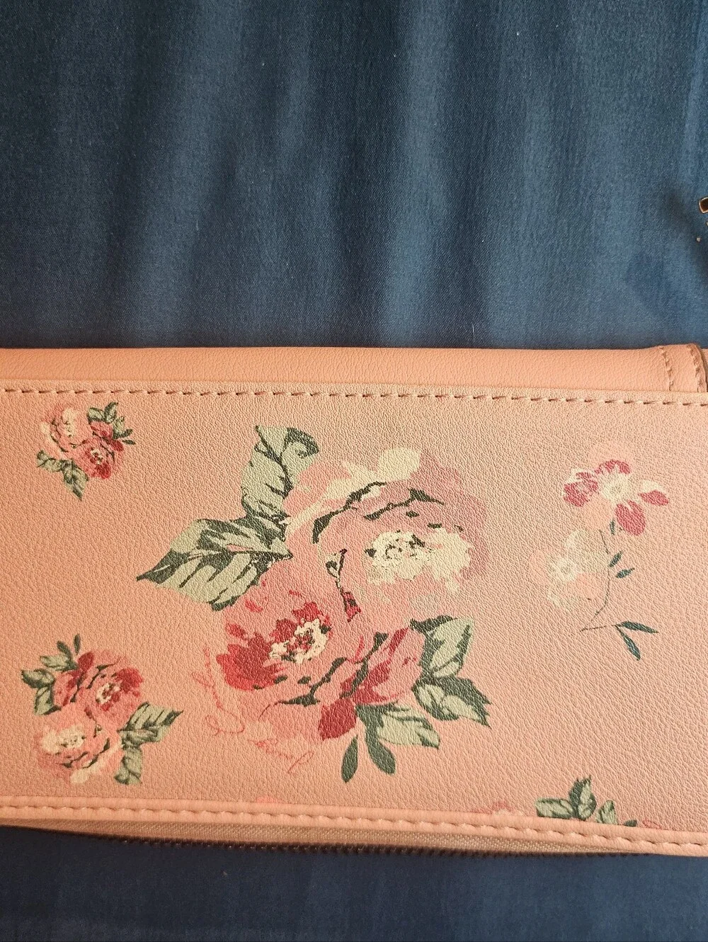 Juicy Couture Pink Floral Heart-Lock Wristlet Wallet